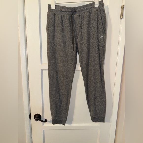 Fabletics The Cloud Jersey Jogger NWT LARGE - Picture 4 of 6